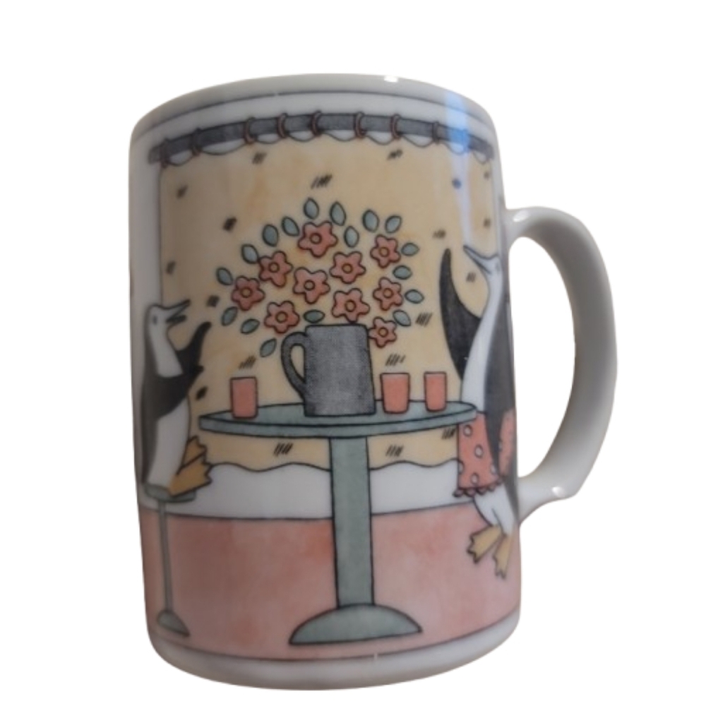 Penguin Design Ceramic Mug